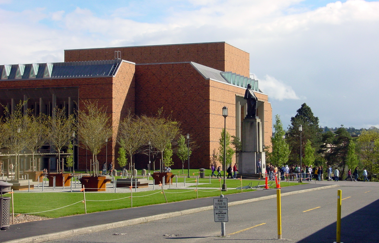 Defiant Requiem: University of Washington